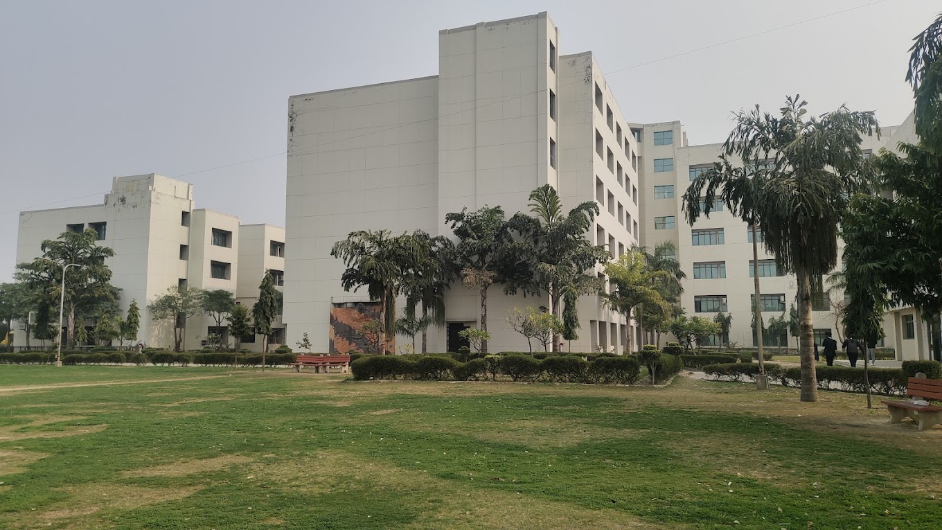 Indraprastha Institute of Technology and Management